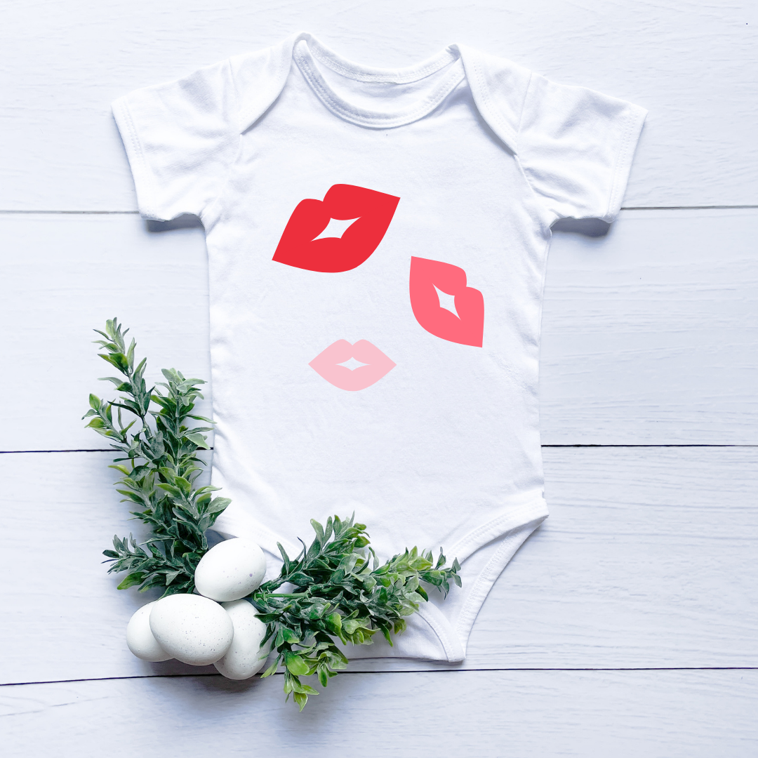 ❤Kisses Onesie❤